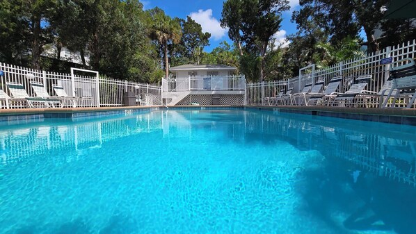 Outdoor pool, a heated pool