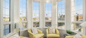 Top Floor Penthouse at Edgewater