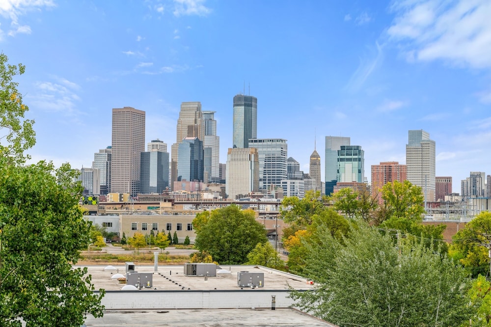 Kasa Bryn Mawr Minneapolis by null