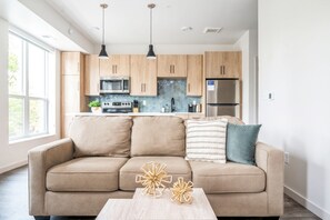 Traditional Apartment, 1 Bedroom (Self Check-in with Virtual Front Desk) | Living area