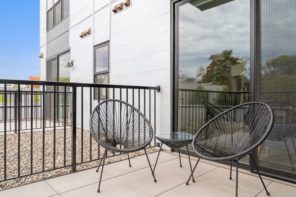 Classic Apartment, 1 Bedroom, Non Smoking, Balcony (Self Check-in with Virtual Front Desk) | Balcony