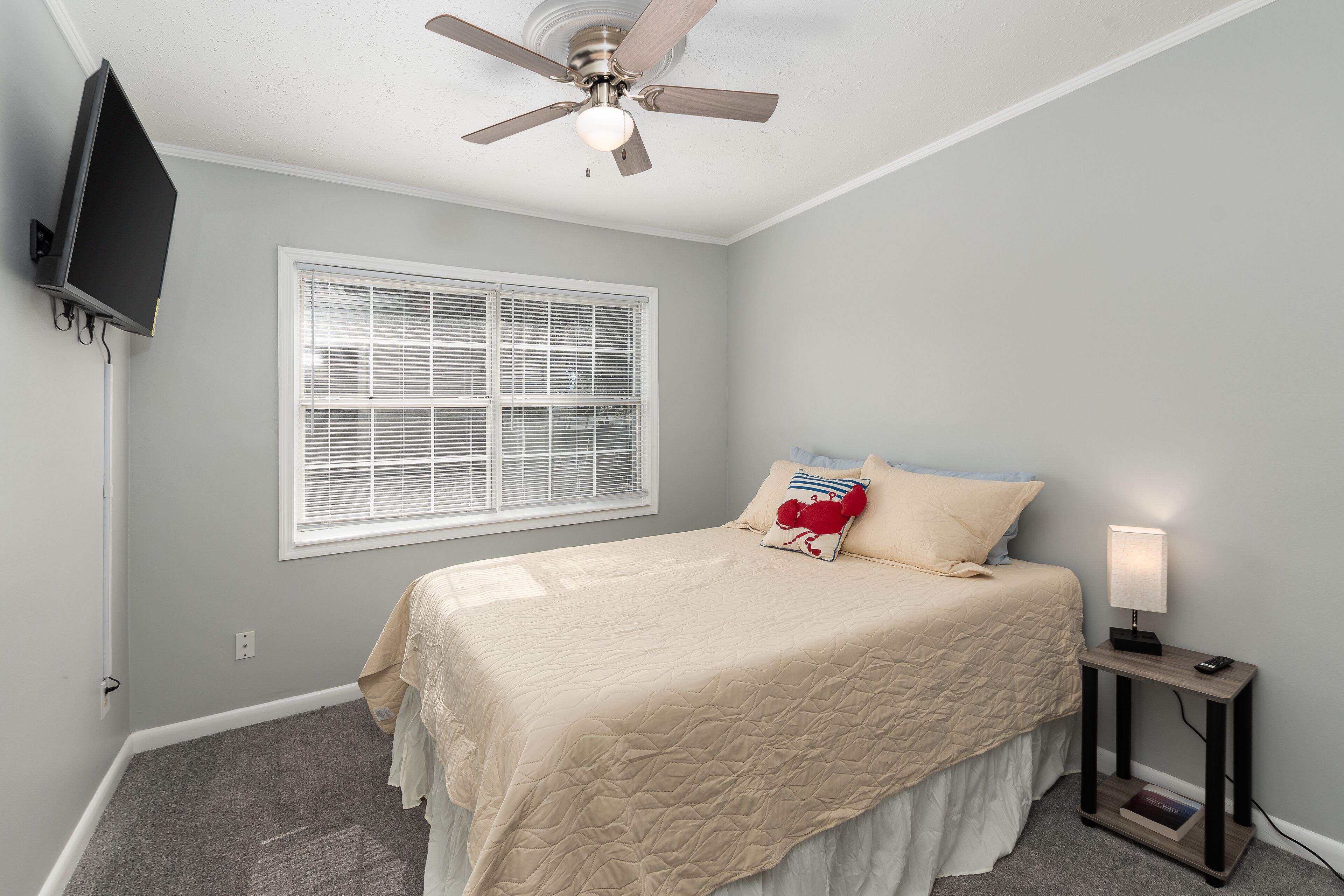 3 bedrooms, free WiFi, bed sheets