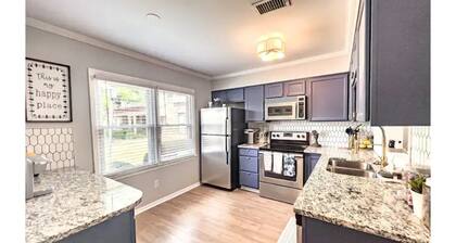 Beautiful 3 Bedroom Townhouse