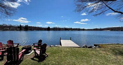 Pocono Lakefront Cabin: Lakefront 2BR w/ Kayaks + Paddleboards, Near Ski