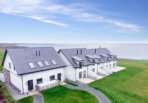 Porth Oer, luxury accommodation