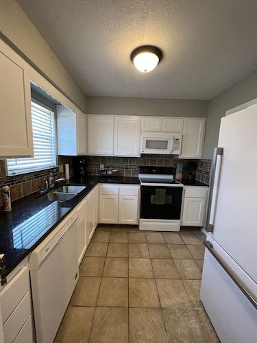 Condo by Kataluma Nighlty Rentals!