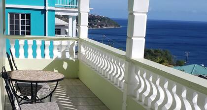 5 Mins from beach!