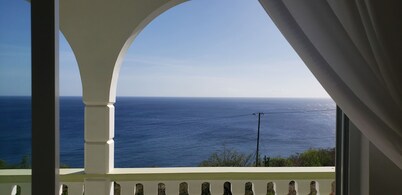 5 Mins from beach!
