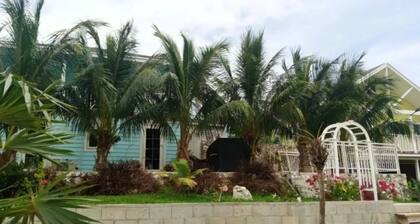 Elegant 2 Bedrooms Water Front Cottages