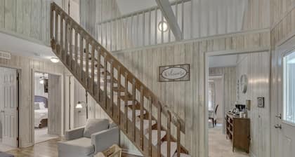 Duke University 3BR King Retreat