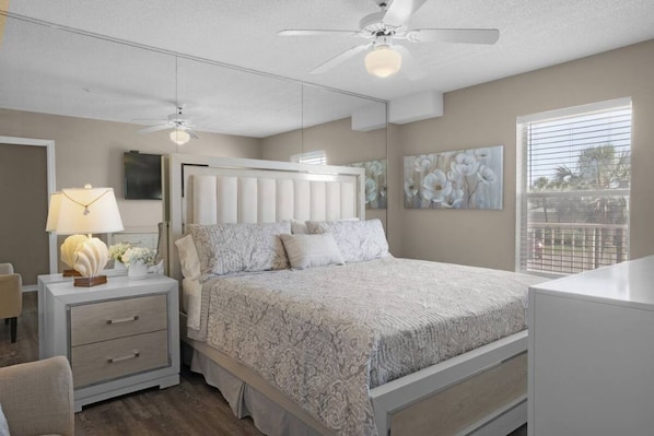 1 chambre, fer et planche à repasser, Wi-Fi gratuit, draps fournis
