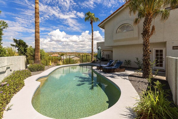 Outdoor pool, a heated pool