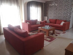 Smart-TV, Bücher, Computerbildschirme, Drucker