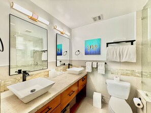 Shower, hair dryer, towels, soap - INFINITY BAY Building 1 Second Floor, No Resort Fee, (West Bay)