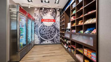 Snack bar