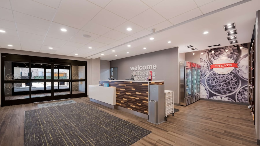 Hampton Inn Detroit Southfield