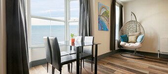 Large seafront apartment with balcony, parking and sea views