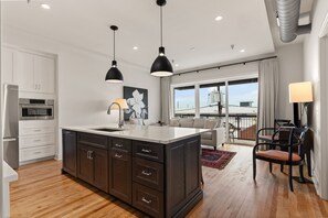 Wood | Living area | 65-inch Smart TV with digital channels, TV - The Kress Brunswick (Brunswick)