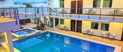 Outdoor pool, pool loungers