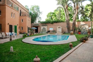 Piscina all'aperto