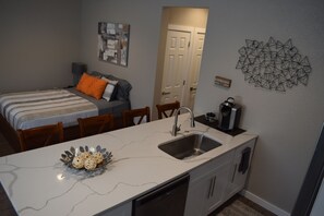 1 habitación, wifi y ropa de cama 