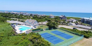 Sport court - Sanderling Home in Duck 🦆 : Sound views/ 4min walk to the Beach & Pool (Kitty Hawk)
