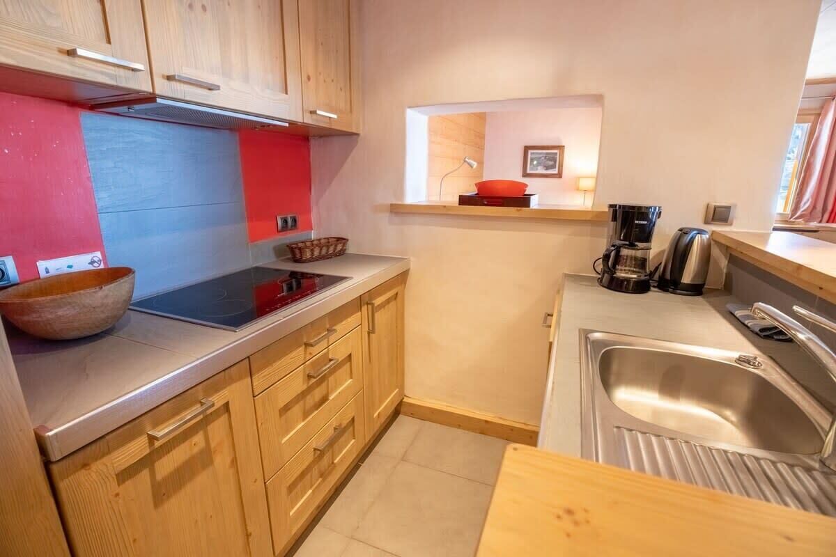 Réfrigérateur, four, plaque de cuisson, lave-vaisselle