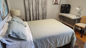 3 Schlafzimmer, Schreibtisch, kostenloses WLAN, Bettwäsche