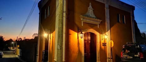 Voorkant van accommodatie