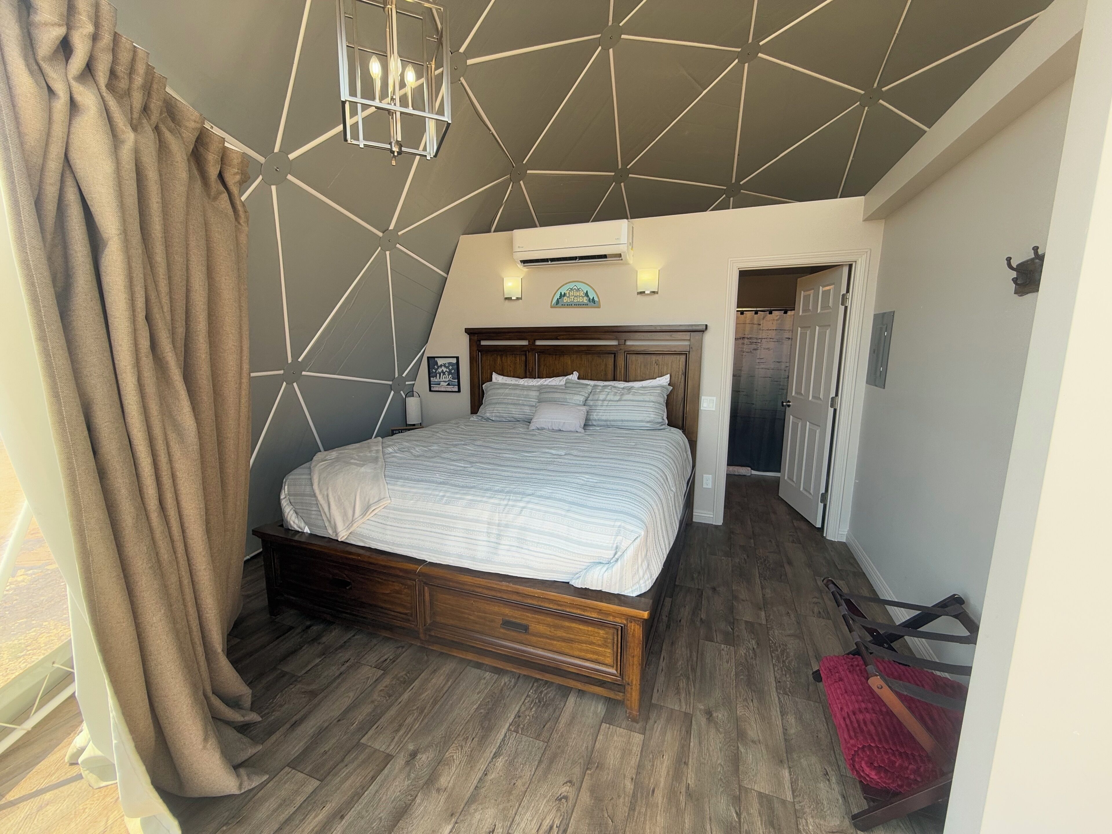 King Luxury Dome 2 | Trang trí khác biệt, trang bị nội thất với thiết kế riêng biệt 
