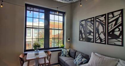 Chic Ultramodern Studio Loft w/ Designer Features