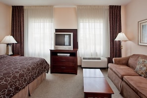 In-room safe, iron/ironing board, free WiFi, bed sheets - Studio | Free Breakfast. Indoor Pool & Hot Tub. (Chesapeake)
