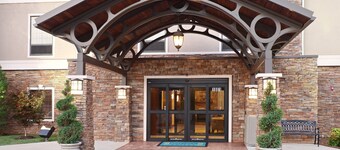 Studio | Free Breakfast + Fitness Center