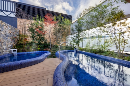 Hot springs. Mercure Hida Takayama