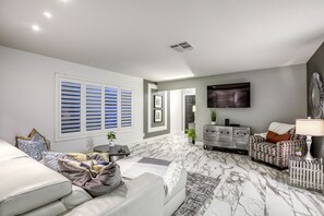 Smart TV, offices, computer monitors, printers