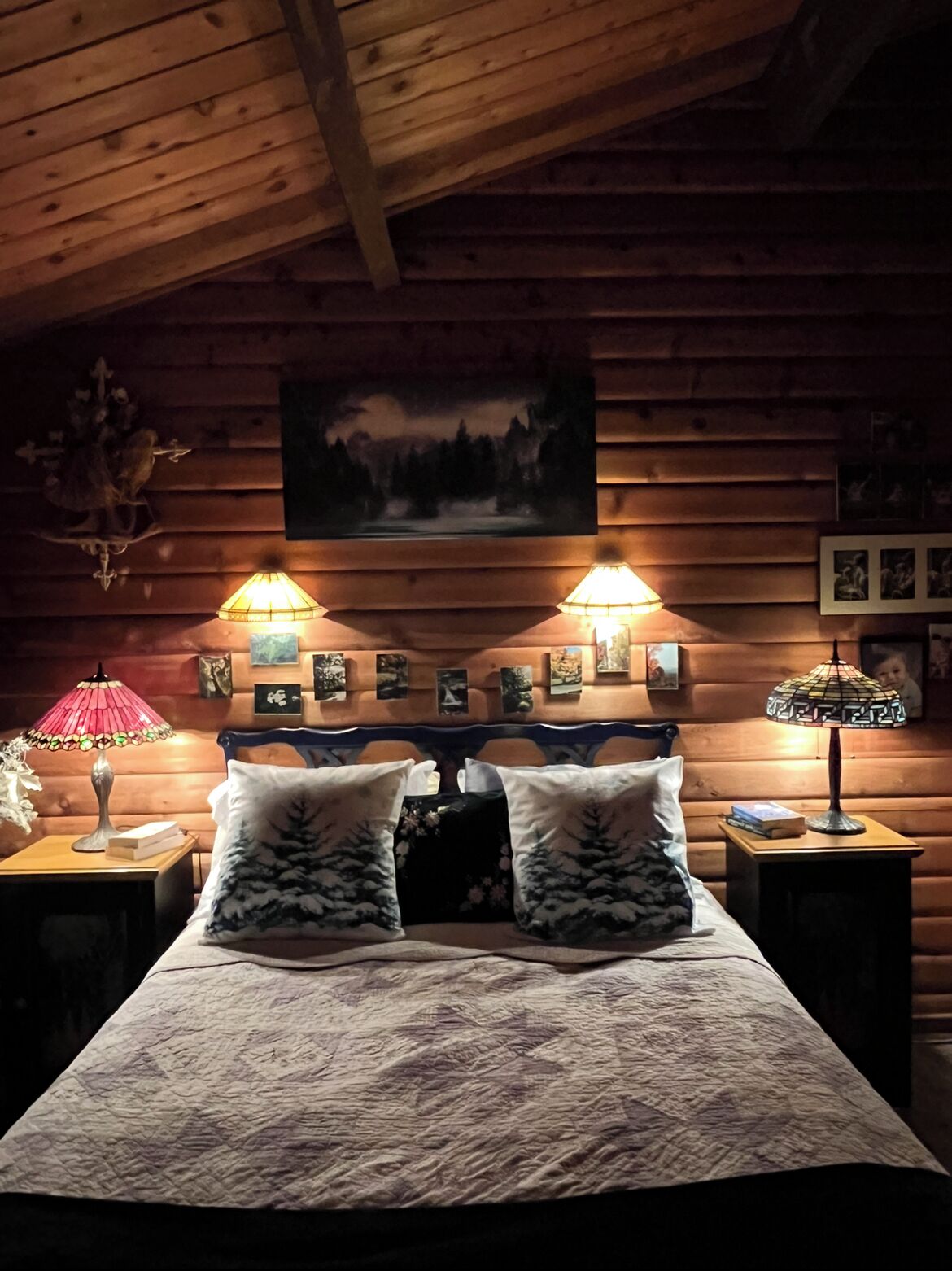 5 bedrooms, iron/ironing board, WiFi (free), bed sheets