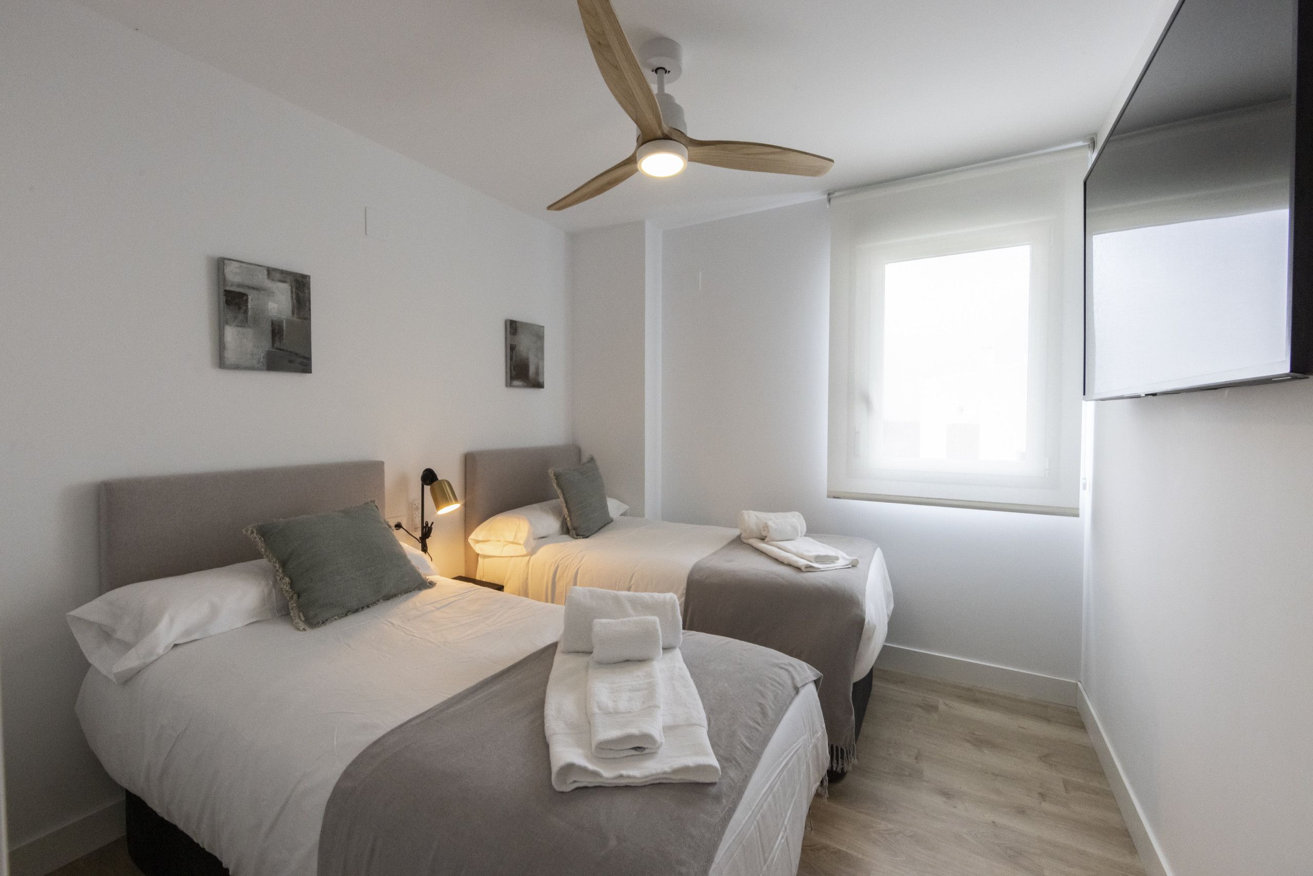 3 bedrooms, iron/ironing board, travel cot, free WiFi