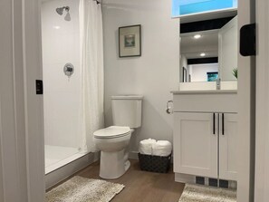 Hair dryer, towels