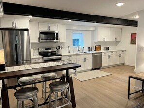 Fridge, microwave, oven, stovetop - Modern, new & industrial in Georgetown (Seattle)