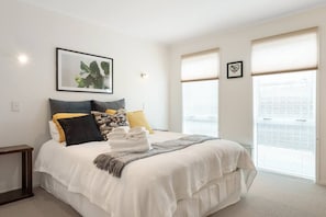 2 chambres, fer et planche Ă repasser, Wi-Fi, draps fournis