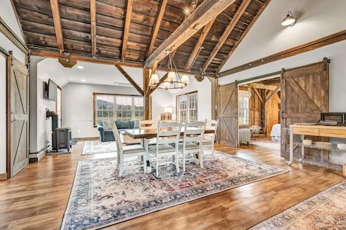 Converted Carriage Barn - The Carriage House Unit1