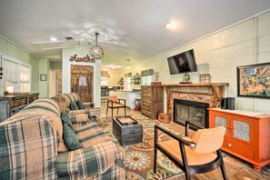 TV, fireplace, DVD player - Wimberley Home on Creek + Close to Downtown! (Wimberley)