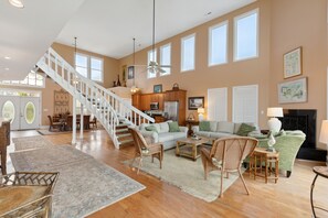 TV - All Occasion House! Grand Oceanfront Home, Direct Beach Access, Large Ocean View Windows (Folly Beach)