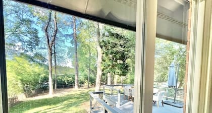 3BR Mid-Century Modern in Downtown Cary!
