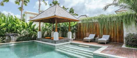 40-inch LED TV with cable channels, TV, fireplace