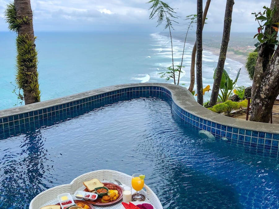 Desayuno a la carta incluido todos los días