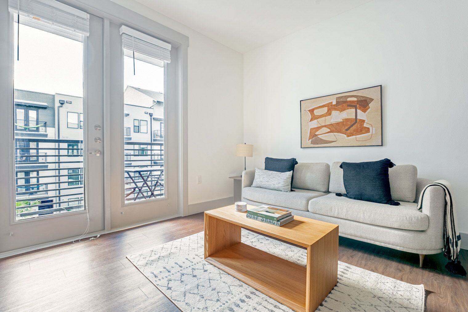 Beautiful East Austin 1BR w/ Pool, Gym & W/D, nr airport, by Blueground