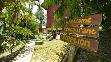 Bahagian luar