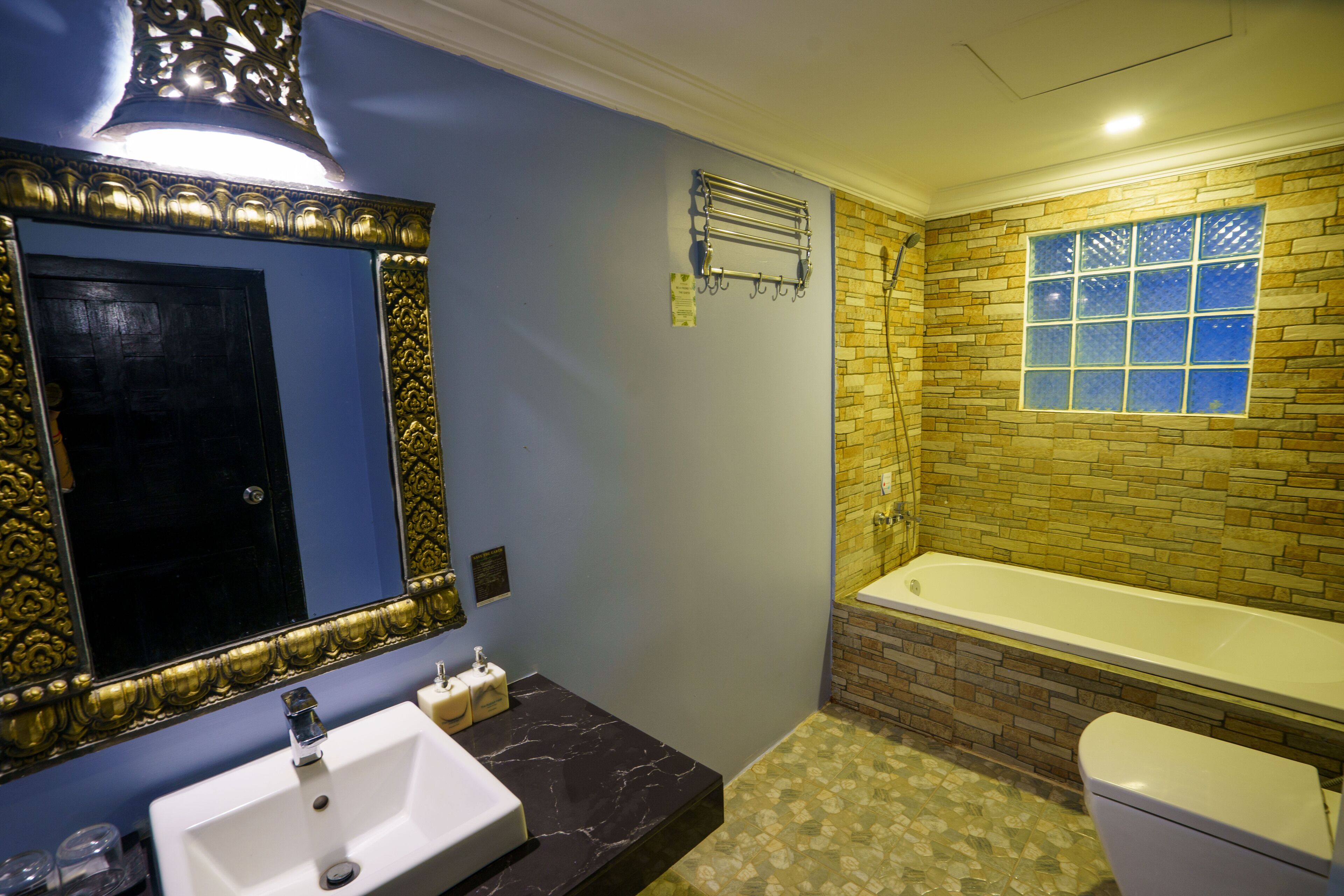 Foto - The Rabbit Hole Hotel & SPA