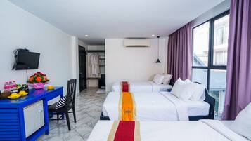 Superior trippelrum | Egyptiska bomullslakan, sängtillbehör av högsta kvalitet och minibar